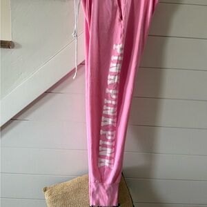 PINK Victoria's Secret Ladies Jogger Pants - Pink